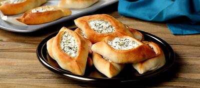 فطایر پایه ثابت افطاری ها