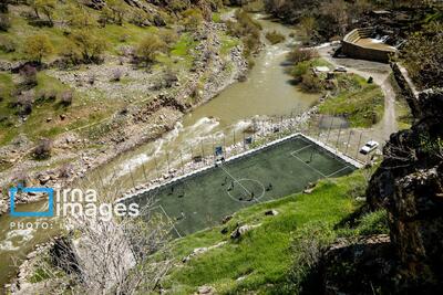فوتبال در دل کوهستان