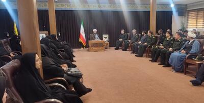 حلقه های مردمی همدان در حوزه خانواده فعال شوند