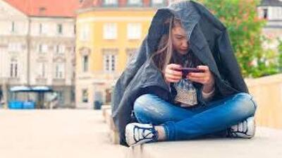 میگنا - استفاده آسیب‌زا از اینترنت برای فرار از «احساس شرم»