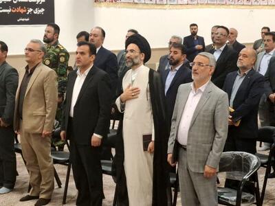 فرماندار کاشان: تحریم ها و مشکلات زیرساختی به اقتصاد کشور ضربه زد/هوش مصنوعی می تواند در تامین نیروی انسانی کمک کند