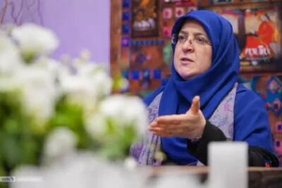 سخنگوی دولت: سال آسانی در پیش نداریم/ دلار ۹۵ هزار تومانی حتما روی زندگی من هم سایه انداخته است - تجارت‌نیوز