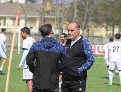 رد استعفای سرمربی تیم جنجالی لیگ یک