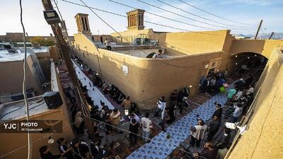 به وقت افطار در کوچه گلچینان یزد