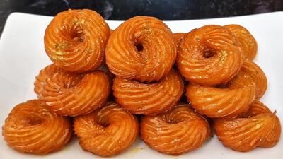 آموزش بامیه گرد به سبک قنادی / طرز تهیه بامیه بازاری ترد و خوشمزه با تمام نکات طلایی