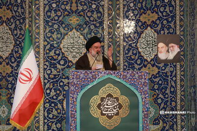 خطیب جمعه تهران درباره ترامپ: مثل اینکه ژن این آقا، ژن تهدید است و عجیب است که نمی‌فهمد