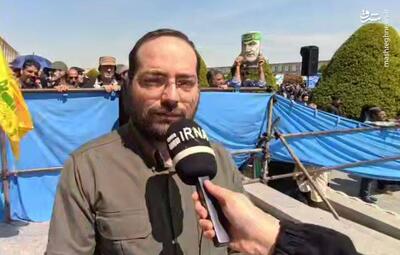 فیلم/ فرزند شهید زاهدی: امسال غیرمسلمانان هم حامی غزه هستند