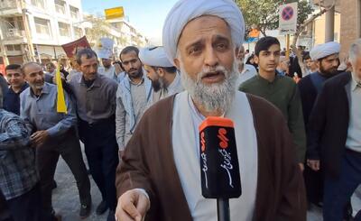 خروش علیه استکبار نشانه تنفر و انزجار از ظلم و ظالمین است