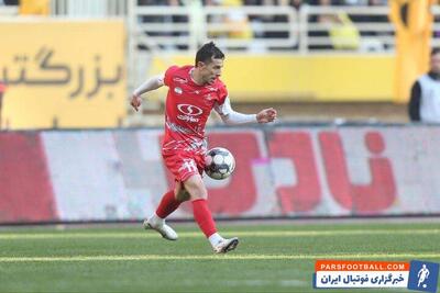 فرشاد احمدزاده ستاره پرسپولیس از تیم والیبال شهرداری ارومیه حمایت کرد