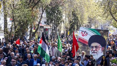 مراسم راهپیمایی روز جهانی قدس در آمل از لنز دوربین شهروندخبرنگار