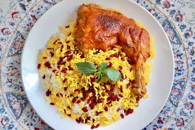 طرز تهیه چلو مرغ زعفرانی به روش رستورانی! - آینه فردا