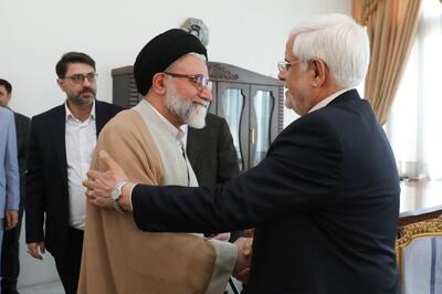 عکس/ عارف در دیدار نوروزی با جمعی از وزرا، مدیران و مقامات ارشد دستگاه‌ها