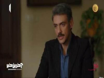 با افتخار کاسه گدایی دستش گرفت