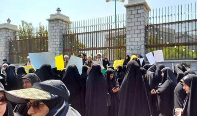 چند نکته قابل تامل درباره تجمع خبرساز دیشب