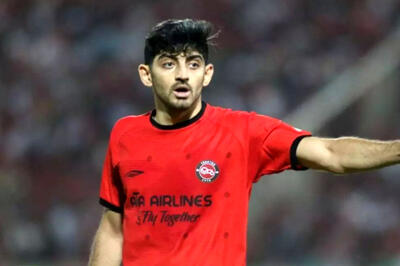 تراکتور همچنان دور از دسترس پرسپولیس باقی ماند