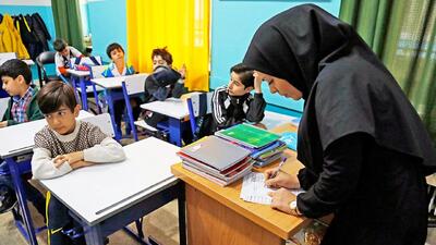 افزایش ۲۰ درصدی حقوق معلمان در سال ۱۴۰۴ + جزئیات جدید