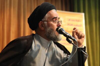 سید ضیاء مرتضوی، استاد حوزه: برخی در تریبون‌ها به گونه‌ای سخن می‌گویند که گویا «اخلاق» در مقابل «دین» است/ نباید از بداخلاقی‌ها در رفتار برخی حکم‌رنان دفاع کنیم/ با کدام ملاک شرعی، حقوقی و اخلاقی، متعرض سنگ قبر یک مجرم یا حتی محکوم به اعدام می‌شوید؟