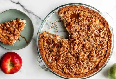 طرز تهیه کیک استروسل سیب؛ کیک خوشمزه کافی شاپی - فراشپز