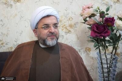 فطرت ، دین و عقل در برابر اندیشه‌های متحجرانه و رفتارهای افراطی