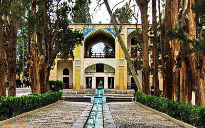 نظر گردشگران درباره «باغ فین» کاشان؛ رتبه نخست بازدید بناهای تاریخی اصفهان در نوروز ۱۴۰۴