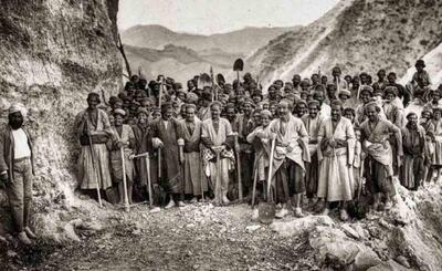قهرمانان گمنام جاده چالوس؛ چه کسانی زیباترین، سخت‌ترین و پیچیده‌ترین جاده ایران را ساختند؟(+عکس)