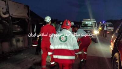 ورود دستگاه قضا به حادثه اتوبوس در کرمان/ ۱۴ کشته، ۲۹ مصدوم و ۵ نفر بدحال | اعلام اسامی مصدومان