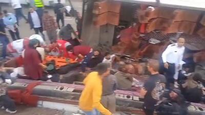 جزئیات واژگونی اتوبوس اسکانیا در گردنه چترود کرمان به مشهد از زبان پلیس راه / 13  کشته و 30 مصدوم