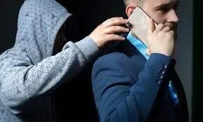 چگونه از سرقت موبایل در مکان‌های شلوغ جلوگیری کنیم؟