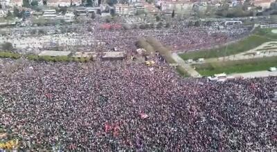اوزل، رهبر حزب مخالف اردوغان: امروز ۲ میلیون و ۲۰۰ هزار نفر برای عدالت به میدان آمدند
