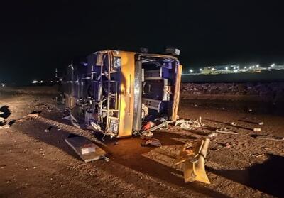 افزایش فوتى‌هاى واژگونى اتوبوس در کرمان/ 13 نفر جان باختند - تسنیم