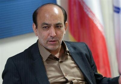 شکوری راد: یکی از دلایل فشار بر پزشکیان، شکاندن مقاومت او در مقابل قانون حجاب است