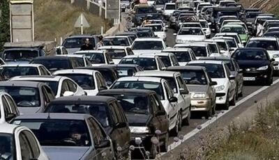 محدودیت تردد در جاده چالوس به دلیل بار ترافیکی سنگین
