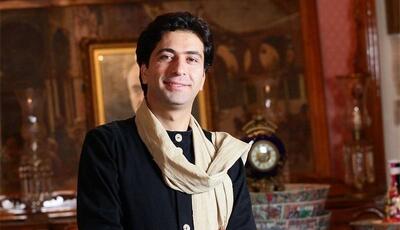 اجرای قطعه ای در دستگاه همایون توسط محمد معتمدی
