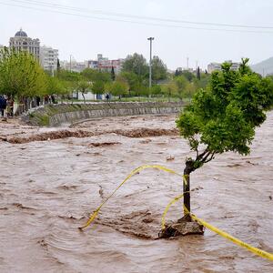 هشدار سیلاب در ۱۴ استان کشور