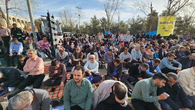 تصاویری از حال و هوای مصلی تهران چند دقیقه قبل از اقامه نماز عید فطر از سوی رهبری