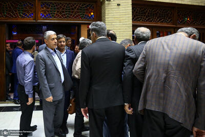 ماجرای خداحافظی یک چهره اقتصادی از دولت پزشکیان