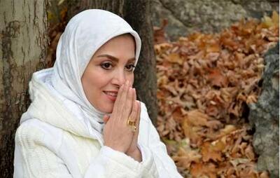 استایل چادری خاص ژیلا صادقی در مشهد