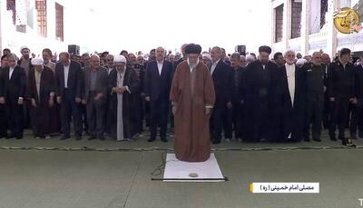 فیلم/ ورود رهبر انقلاب اسلامی به مصلی تهران