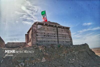 یادمان شهدای گمنام کوه امام خامنه‌ای گچین