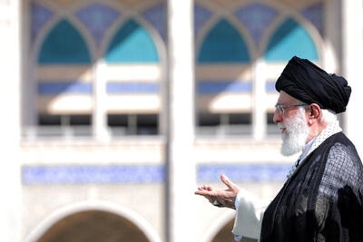 رهبر معظم انقلاب: ماه رمضان، محل تجدید حیات معنوی است