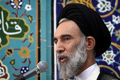 ۱۲ فروردین، روز استقرار جمهوری اسلامی بر پایه ولایت فقیه است