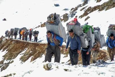 استاندار کردستان: کوله‌بری را نمی‌توان با زور تعطیل کرد - تجارت‌نیوز