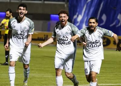 اعتماد ربیعی به سه جوان در نبرد دشوار