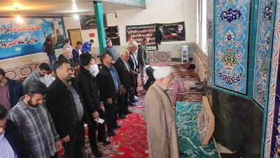 اقامه نماز بندگی در روستای گردشگری توآباد آوج + عکس و فیلم