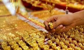 در سال ۱۴۰۴ روی طلا، دلار یا مسکن سرمایه‌گذاری کنیم؟