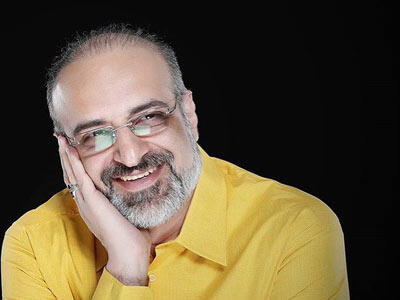 اجرای عیدانه «ماه نو» توسط محمد اصفهانی - آینه فردا