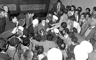12 فروردین، روز«جمهوری اسلامی» آغاز حکومت مردمی