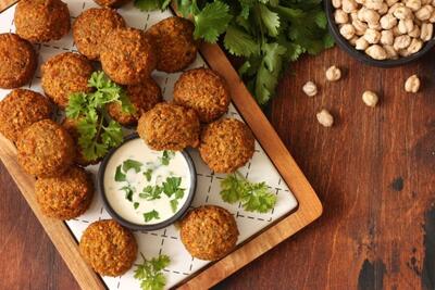 طرز تهیه فلافل خانگی ترد و خوشمزه به روش رستورانی