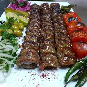 طرز تهیه کباب کوبیده بدون منقل؟ این دستور پخت شما را شگفت زده میکند