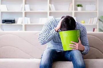 حالت تهوع از علائم کمبود این ویتامین است